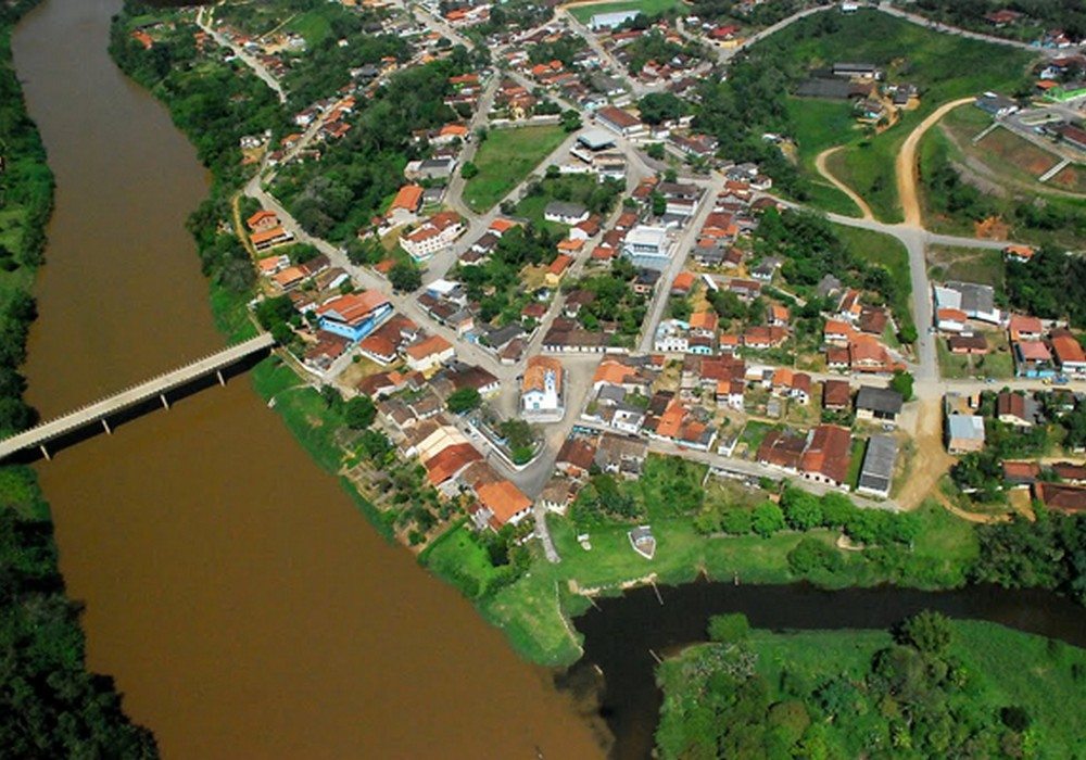 Iporanga São Paulo fonte: melhoresdestinosdobrasil.com.br Fonte: melhoresdestinosdobrasil.com.br